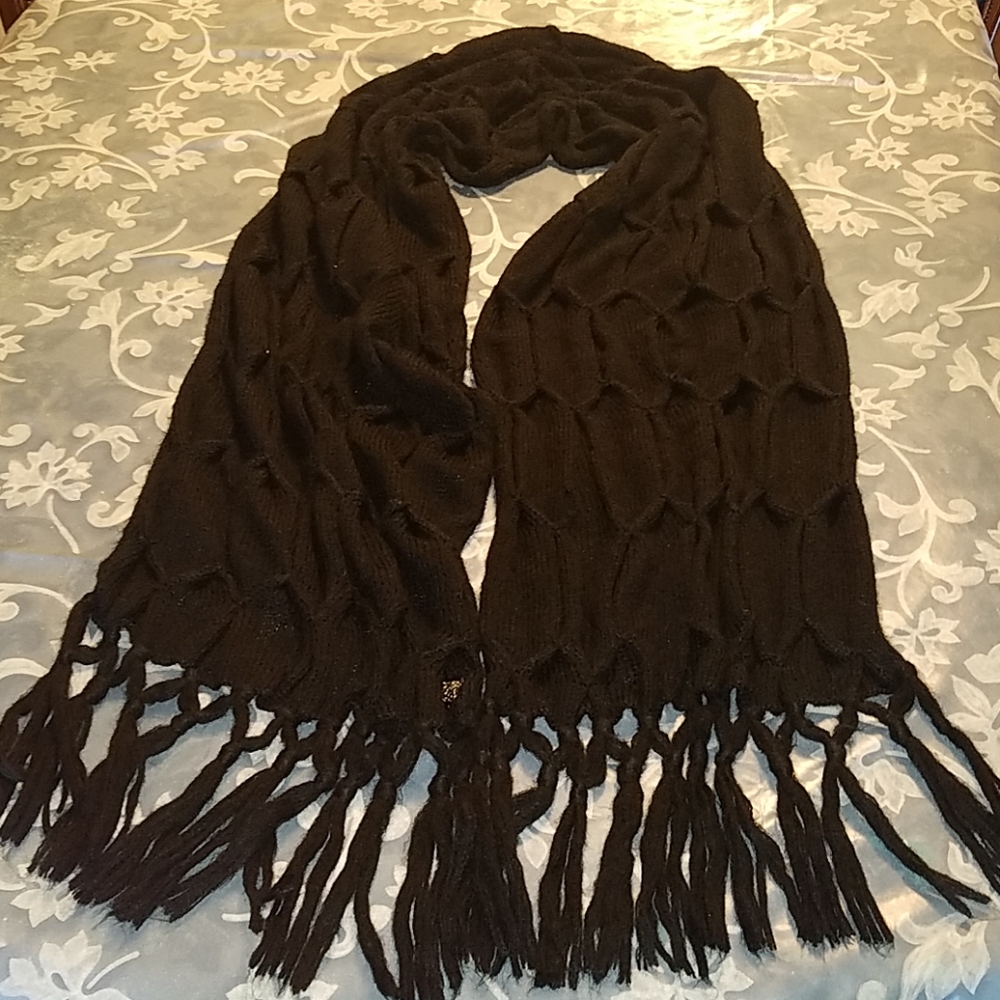 Black scarf Vince camuto